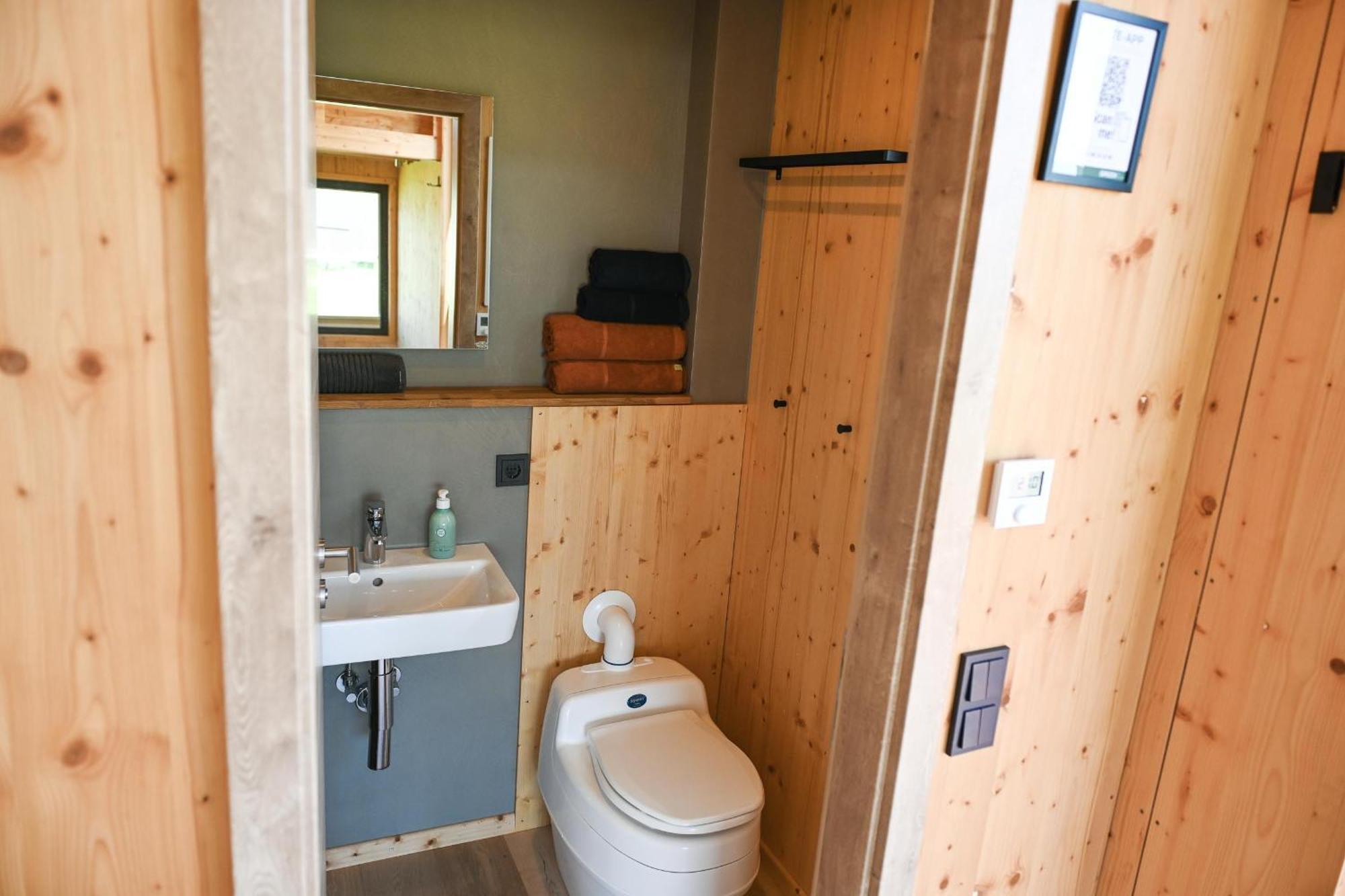 Tiny House Nature 13 Zur Kuhweide - Green Tiny Village Harlesiel Carolinensiel Exterior photo